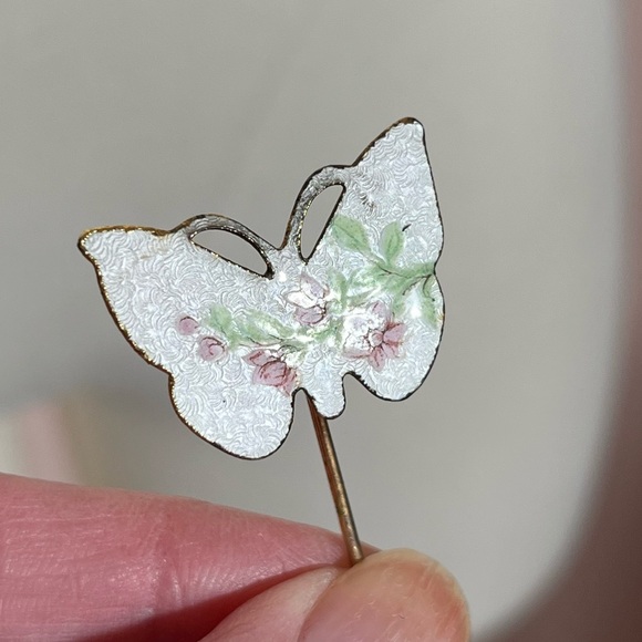 Vintage White floral Guillouche enamel Butterfly feminine Gold stick pin - Picture 9 of 13